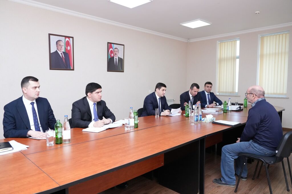 Nazir Fərid Əhmədov Astarada vətəndaşları qəbul edib 475814780 18047720837233845 4876128623057153342 N.jpg