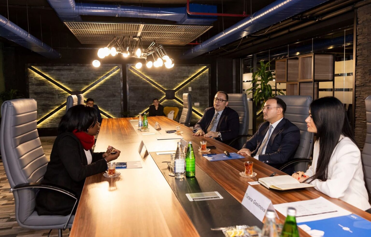 Keniya nümayəndəsi “ASAN xidmət”də 0f47a209 ef6f 4249 8bcd fa2248041367.jpg