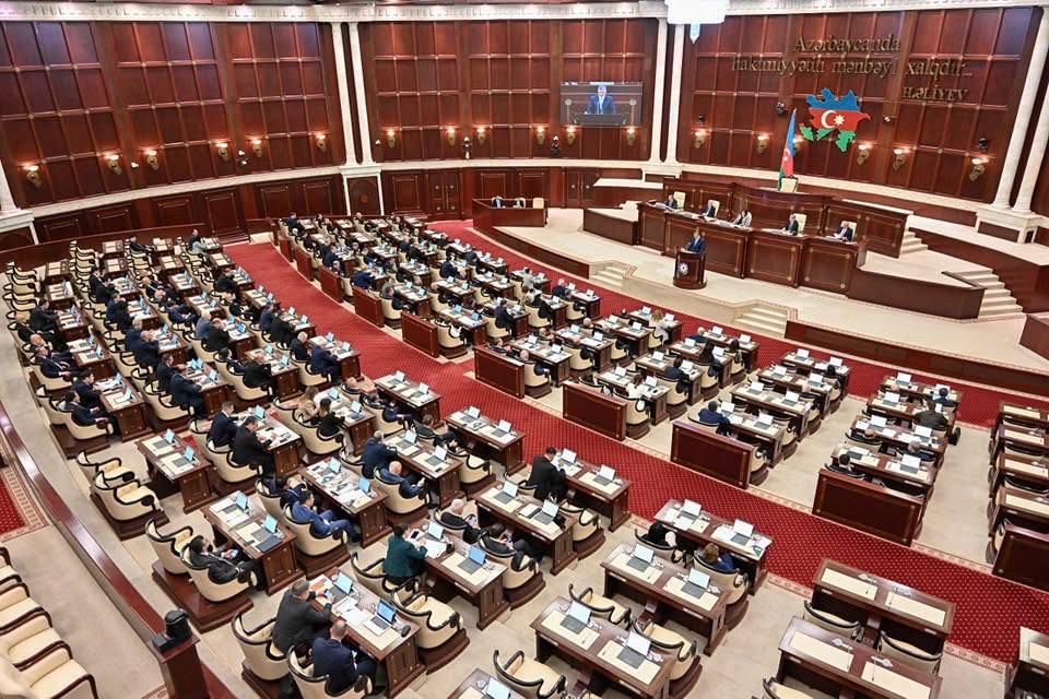 Milli Məclisin növbədənkənar sessiyası çağırıldı Millimeclis3 1.jpg