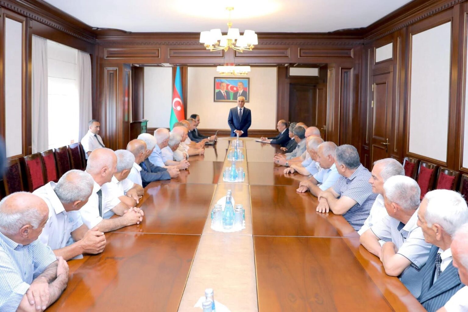 Fuad Nəcəfli Ordubad rayon ictimaiyyətinin nümayəndələri ilə görüşüb 518327082 122239128884128740 3106269977873426098 n.jpg