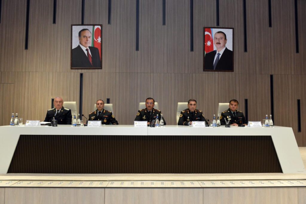 Penitensiar Xidmətdə əməliyyat müşavirəsi keçirilib 518376442 593103553870982 4308655731320318790 n.jpg
