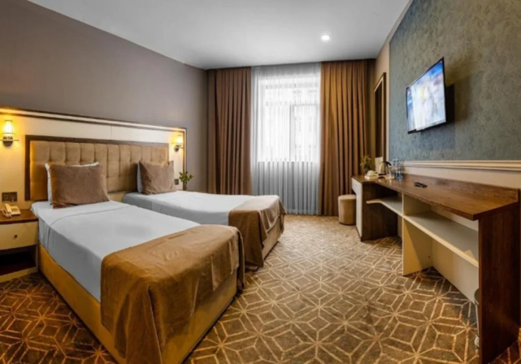 Hotellər “booking”ə qarşı: Narazılıq pik həddə çatıb Hotel.webp