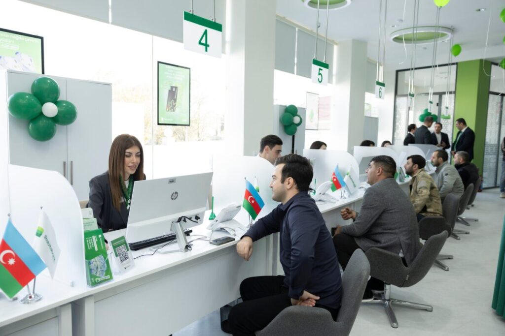 Rabitabank-ın daha bir filialı açıldı 587116735 1267163135443445 3836788255280193065 n scaled