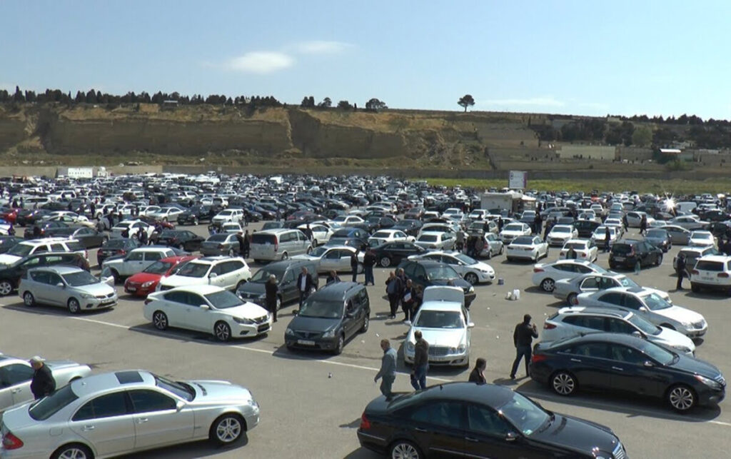 Maşın bazarının Ağdama köçürülməsi xəbərinə – Rəsmi reaksiya Bazar 1 scaled