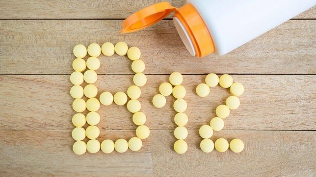 B12 vitamini çatışmazlığı hansı xəstəliklərə səbəb olur və simptomları nələrdir? 01KBJ909FGHMKH3BFWT24XJP3Q