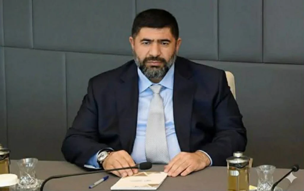 Beş milyonluq cinayət işinə görə həbs edilən Ruslan Eyyubovla bağlı qərar verildi Xv8Mn2nM5rfqGiEZoaB19DhNdueFSsN463OGeCJZ