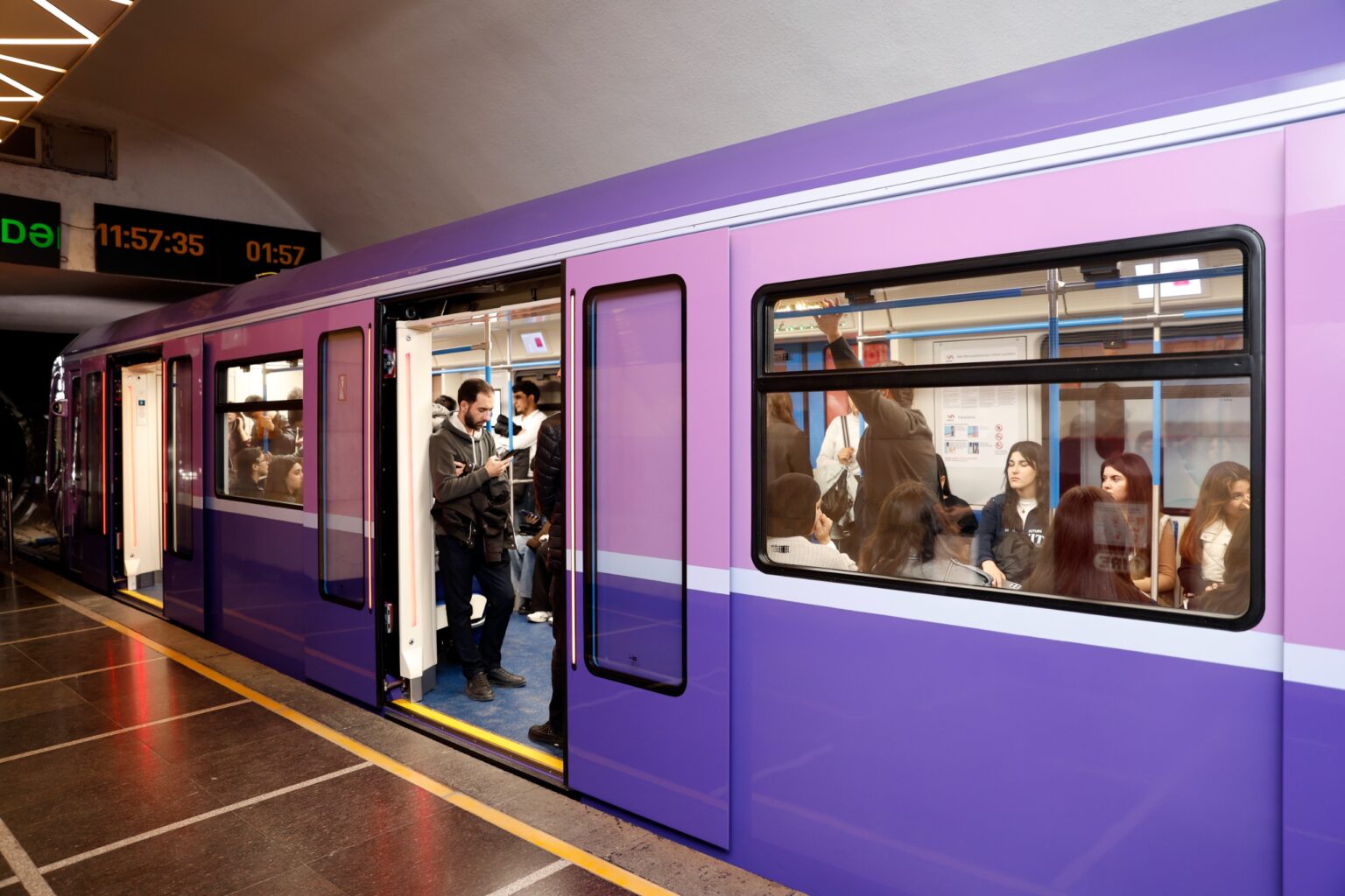 Metroda ölüm hadisəsi baş verib Metro1