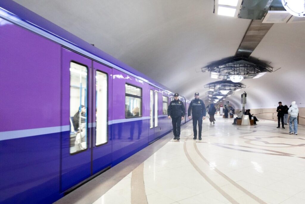 Bakı metrosu bayramlarda gücləndirilmiş iş rejimində çalışacaq Metropolis scaled