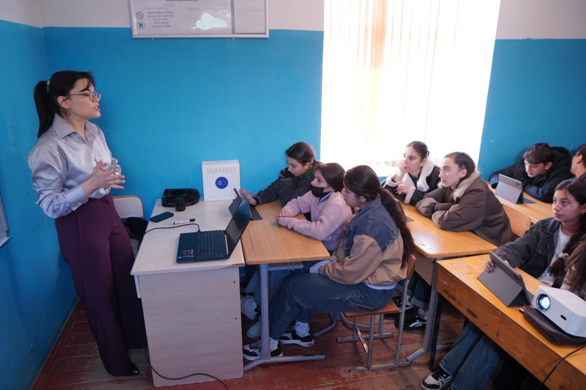 4afdd2a2-efc3-4ec5-af32-f1fde9f712c4.jpg