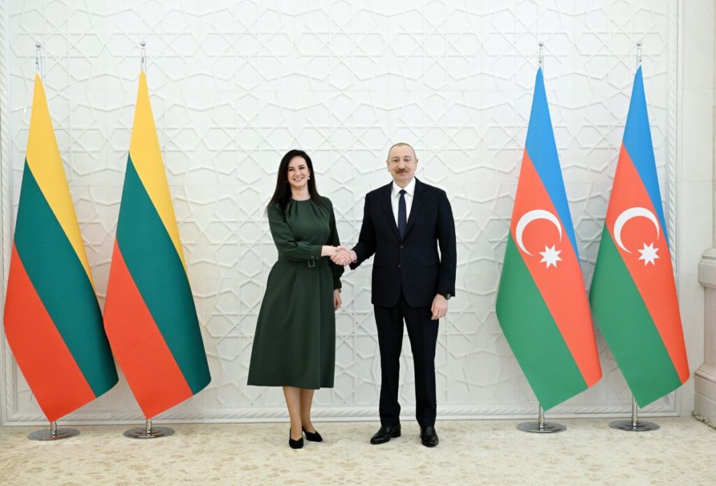 İlham Əliyev Litvanın Baş nazirini qəbul edib 668591970 1502722957874144 6116958834204720786 n 69d7622d286e2