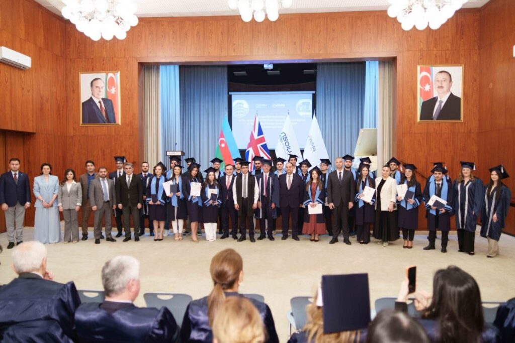 Bərpa olunan enerji sahəsində təhsilə dəstək Bp green energy edu 4 69f215889d02c