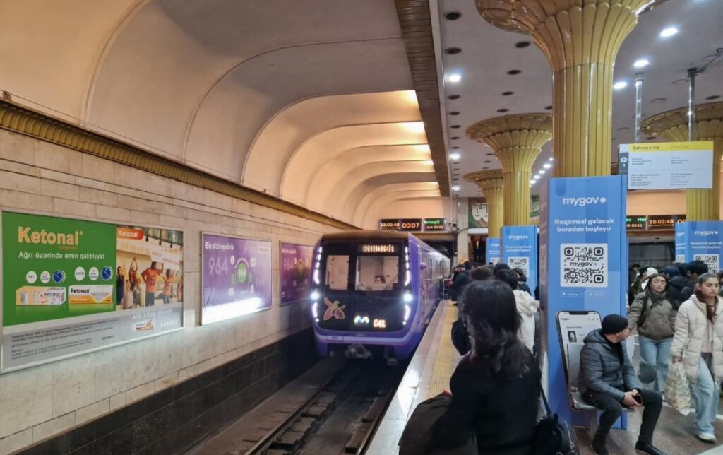 Metro2 69cfa40504646