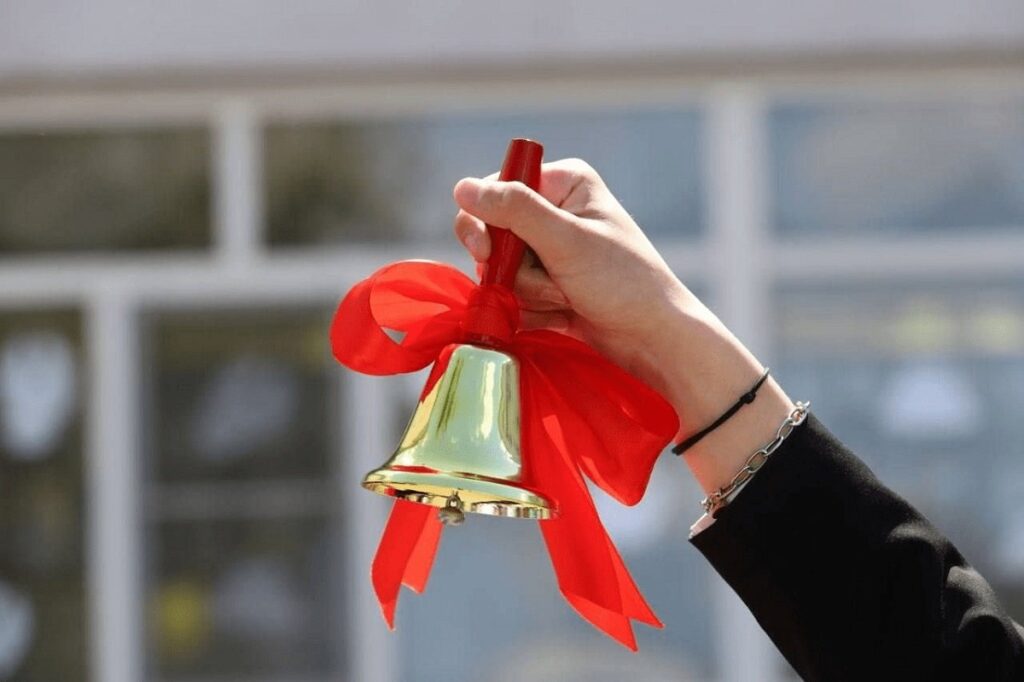 “Son zəng” bu tarixdə keçiriləcək Son zeng olkelerde nece kecirilir dunya tecrubesi 69e798044a3ee
