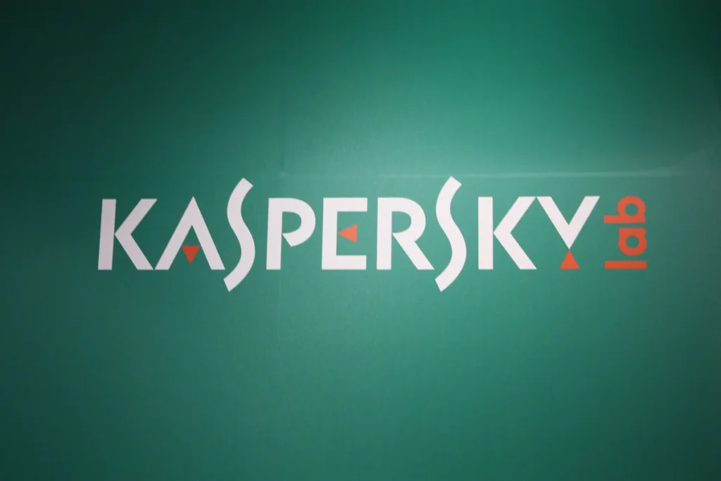 Kasperski 6a3a589e5f9d8