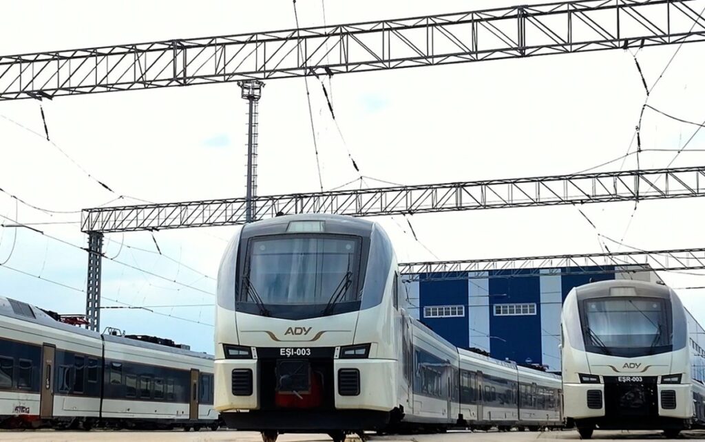 Qatardan istifadə edənlərin NƏZƏRİNƏ! Qatar 6a0c020f8d8d6