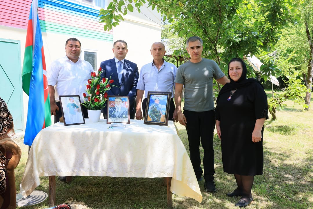 Anar Ələkbərov Oğuzda şəhid ailəsinin qonağı oldu - Şəkil 13