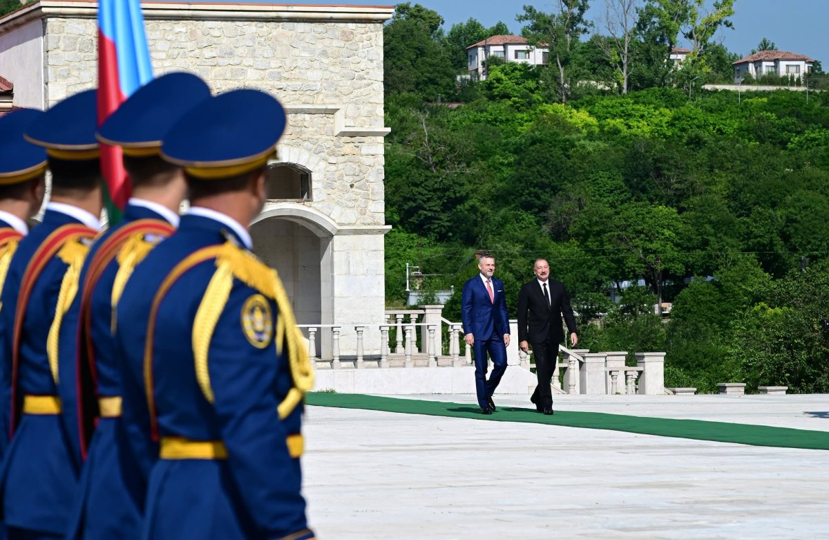 Şuşada Slovakiya Prezidentinin rəsmi qarşılanma mərasimi olub - Şəkil 1