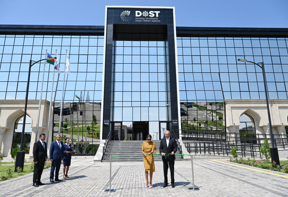 Prezident İlham Əliyev və Birinci xanım Naxçıvan Regional DOST Mərkəzinin açılışında iştirak ediblər Scraped 1786468747 972ba09e