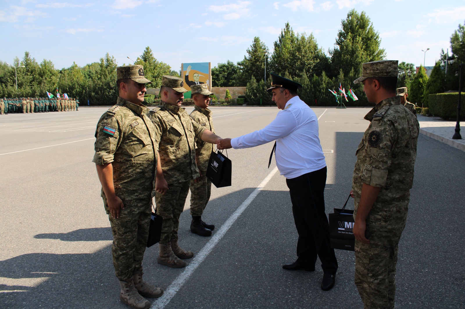 Hərbi Prokurorluğun rəhbərliyi sərhədçiləri ziyarət etdi - Şəkil 2