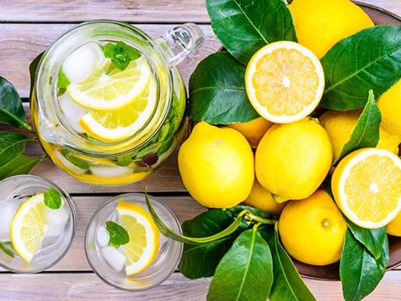 Qida mifləri: Limonlu su yağ yandırır? – VİDEO Whatsapp image 2026 08 19 at 115946 1 1 6a86aa081b344
