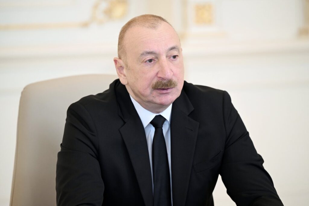 Ilhameliyev13 69f86e6c5f510
