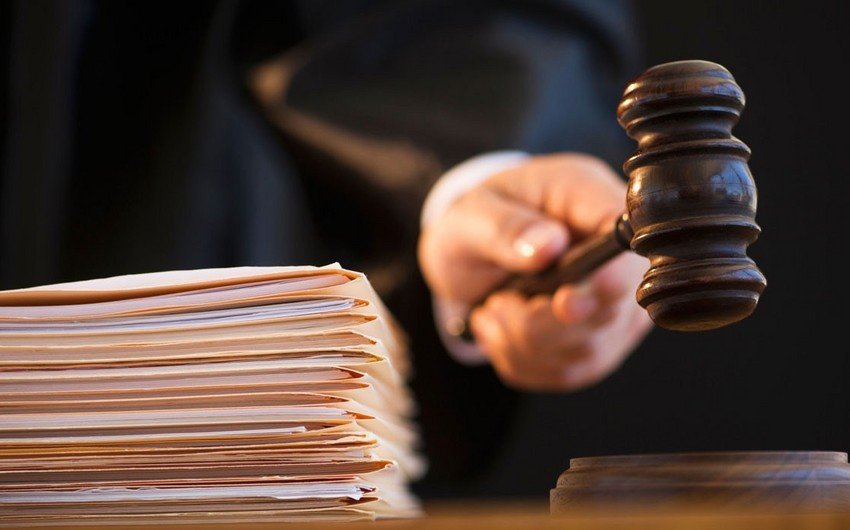 Azərbaycanda müəllimin işdən çıxarılması məktəbə BAHA BAŞA GƏLDİ Mehkeme