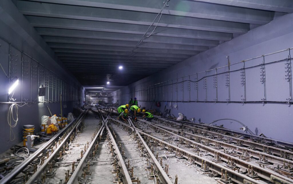 Metro 6ad9eefc8389f