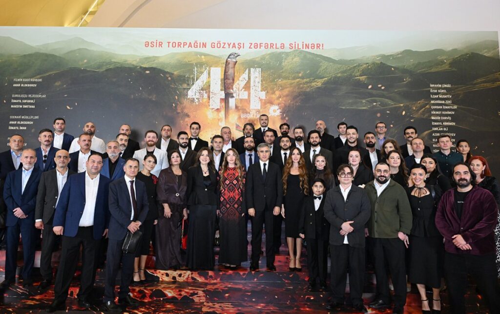 “44” bədii filminin təqdimatı keçirilib – FOTOLAR Scraped 1791866329 952067bd